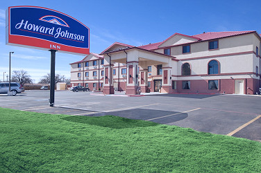 Howard Johnson by Wyndham Lubbock TX | Lubbock, TX Hotels